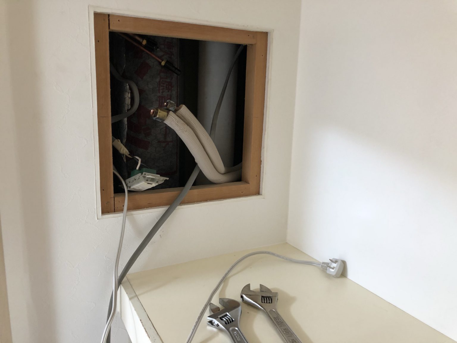 エアコンの隠蔽配管とは